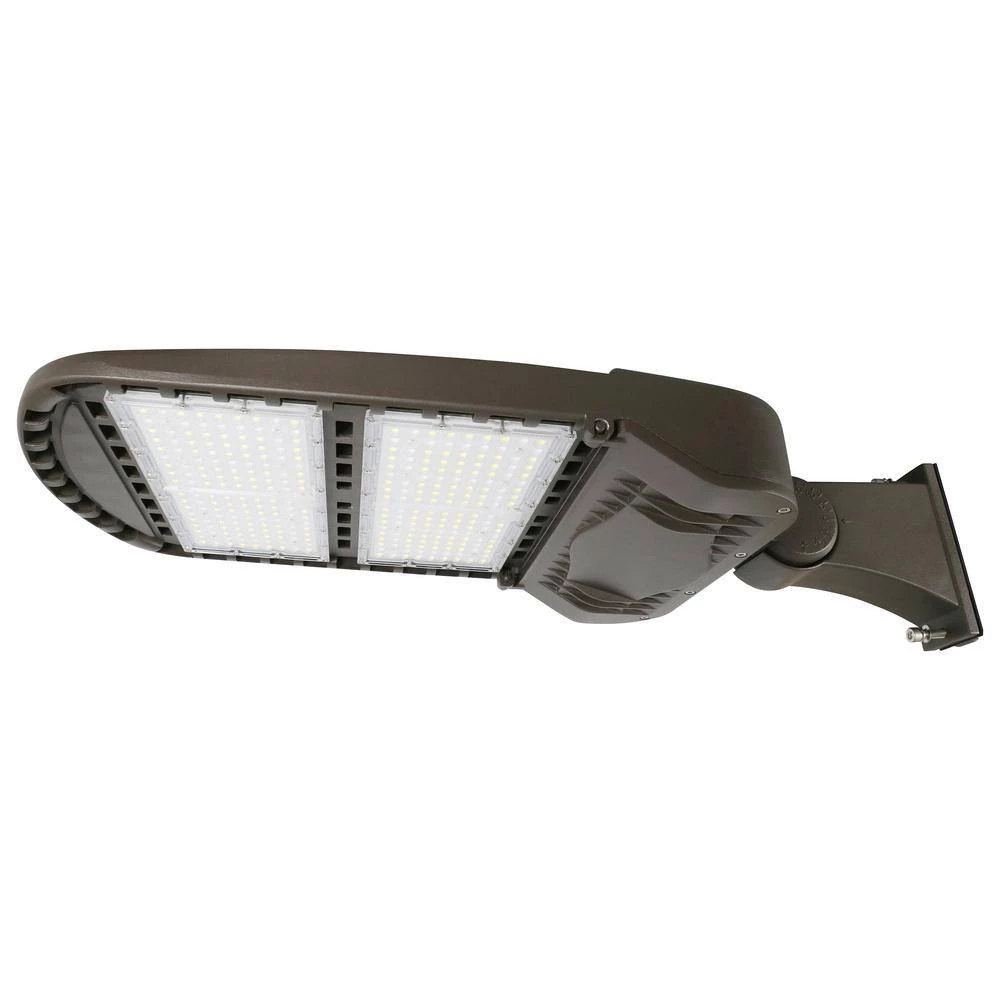 LED 80-Watt Area Field Light with Bronze Finish, Dimmable, 5000K Daylight, 1-Pack by Sylvania - Image 3